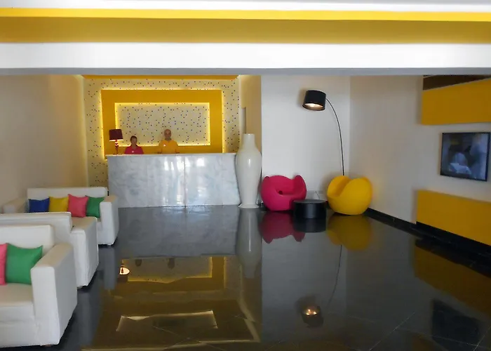 Üdülőközpont Smartline Colour Beach Gurdaka